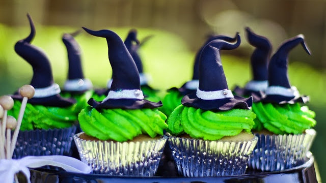 Wicked Witch Cupcakes with hats